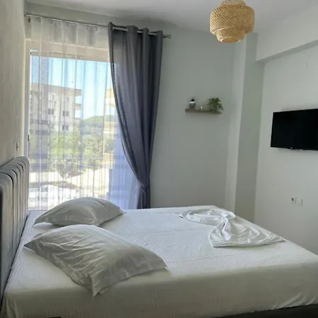 Areti Bed & Breakfast Himare