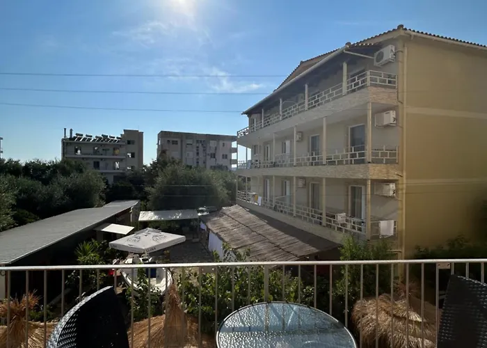 Oda ve Kahvaltı Areti