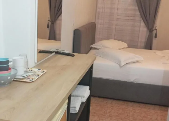 Areti Oda ve Kahvaltı 4*